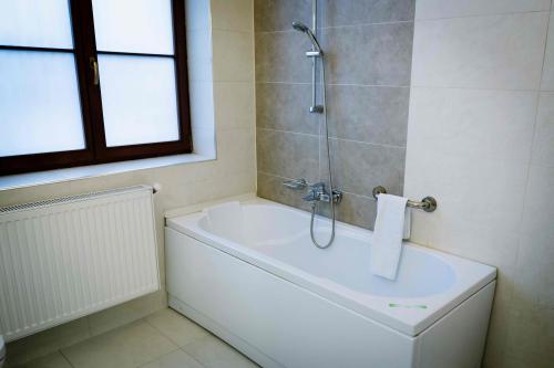 hotel-la-belle-epoque---apartament-06